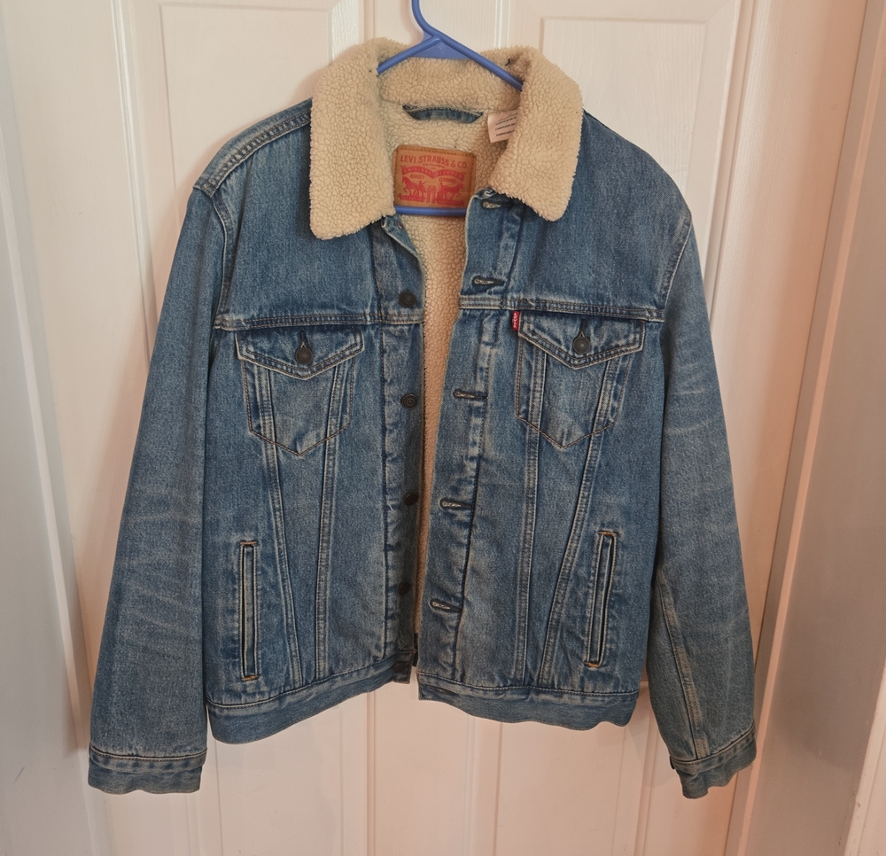 Levi's Blue Denim Jacket with Cream Sherpa Collar